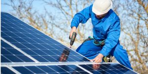 Installation Maintenance Panneaux Solaires Photovoltaïques à Cerisy